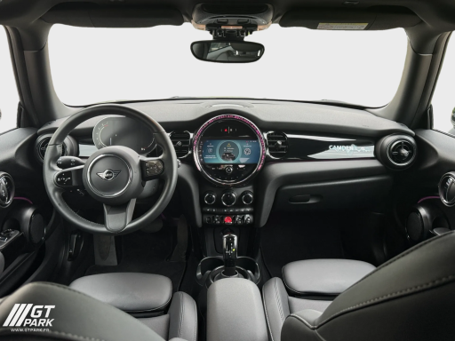 MINI COOPER BVA7 EDITION CAMDEN - Hatchback - 1ère main - FR - 136 cv - Full cuir - Carplay - PDC - Caméra - Accès confort - Vitres teintées MINI COOPER BVA7 EDITION CAMDEN - Hatchback - 1ère main - FR - 136 cv - Full cuir - Carplay - PDC - Caméra - Accès confort - Vitres teintées